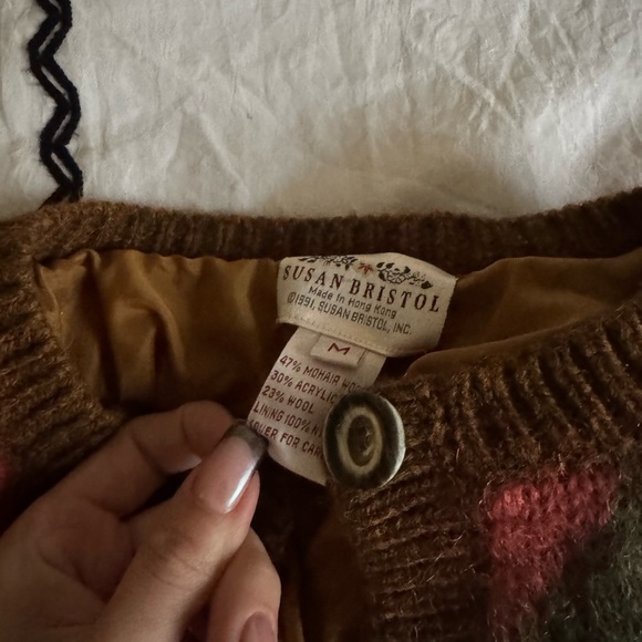 Vintage Zig Zag Rainbow Cardigan Sz Medium Wool Fuzzy - Picture 3 of 4